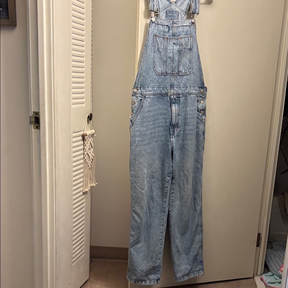 Aeropostale Light Blue Denim Overalls size L